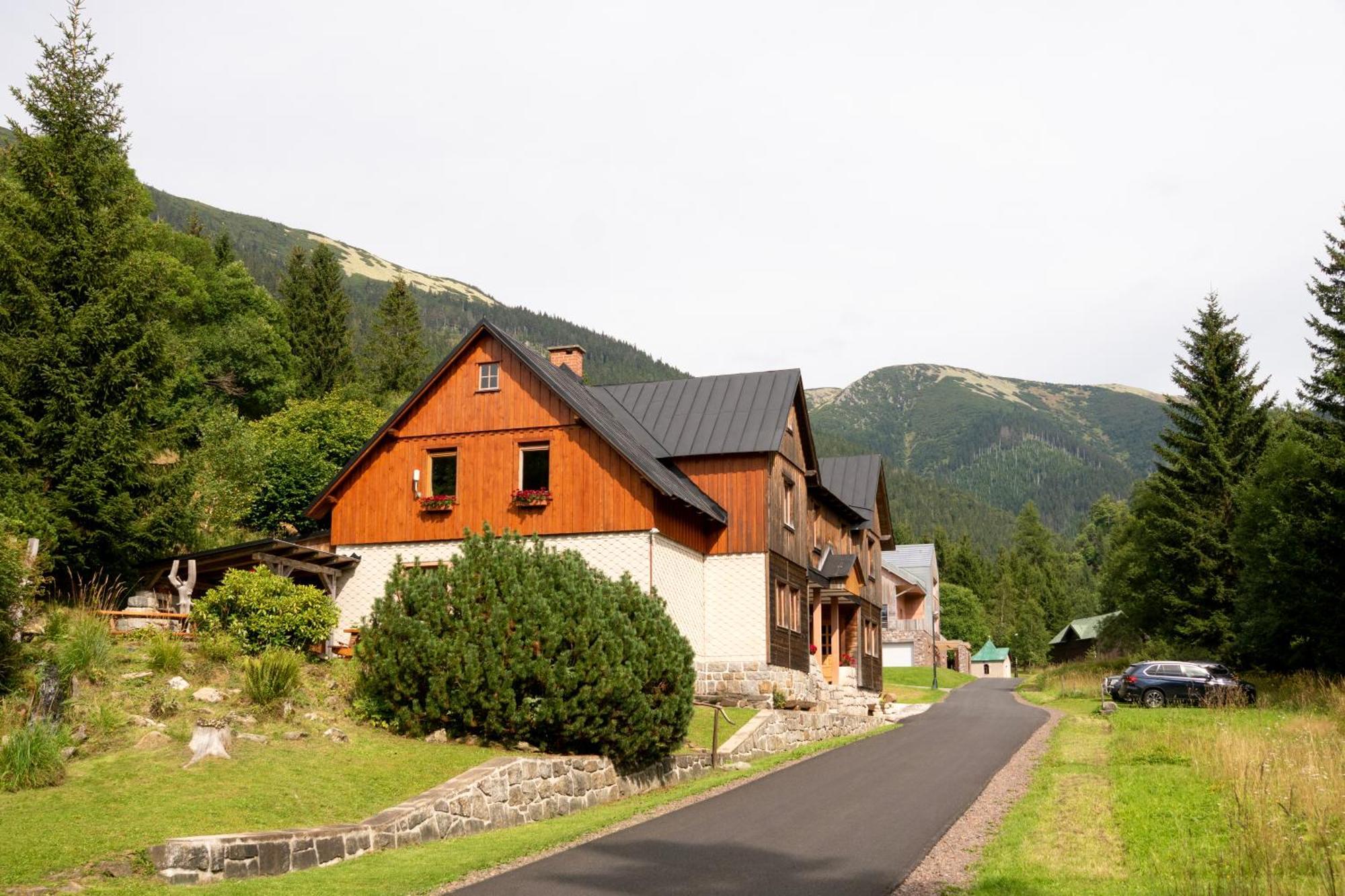 Pension Erban Spindleruv Mlyn Exterior photo