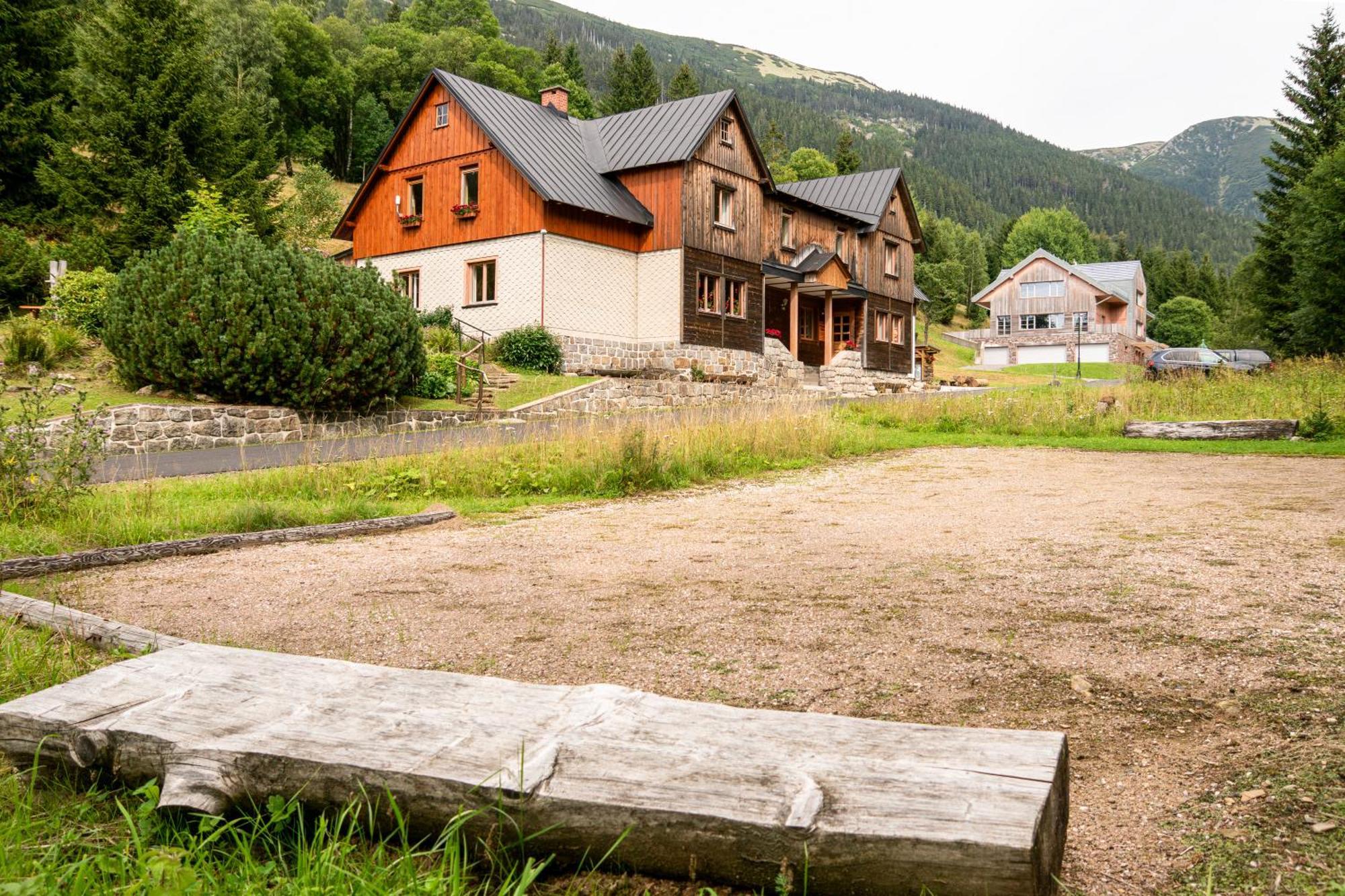 Pension Erban Spindleruv Mlyn Exterior photo