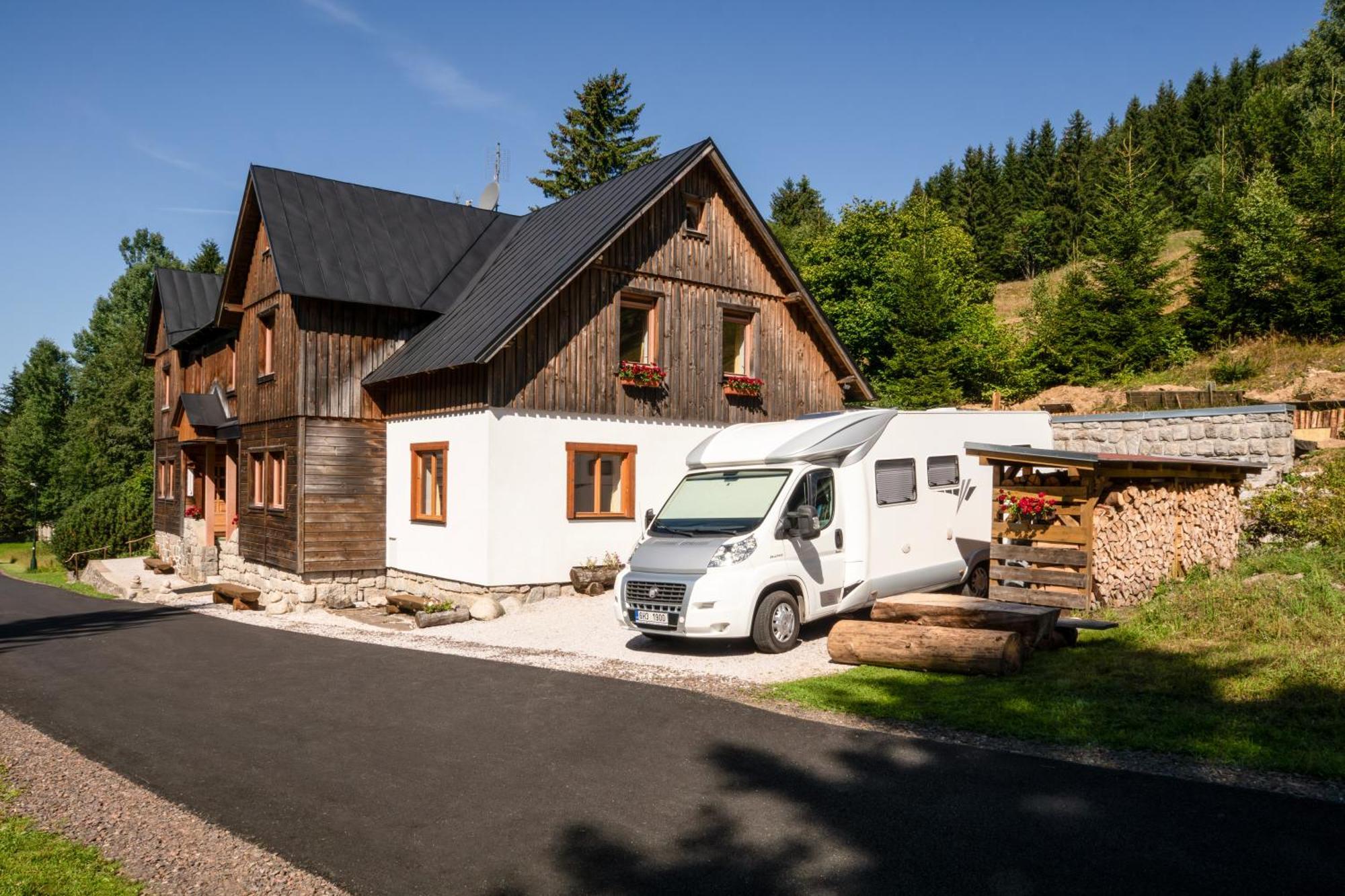 Pension Erban Spindleruv Mlyn Exterior photo