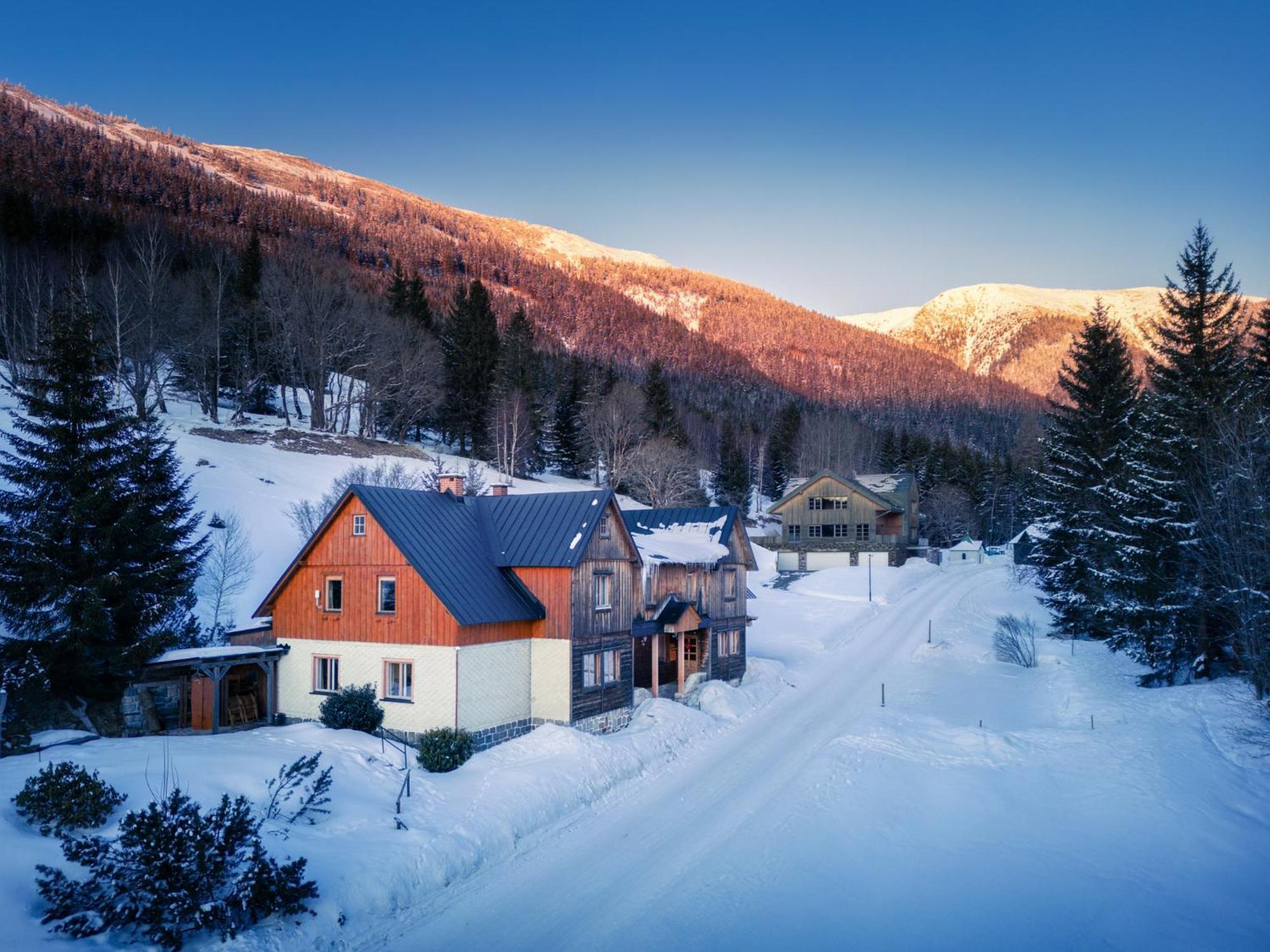 Pension Erban Spindleruv Mlyn Exterior photo